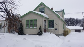 1033 Redwood